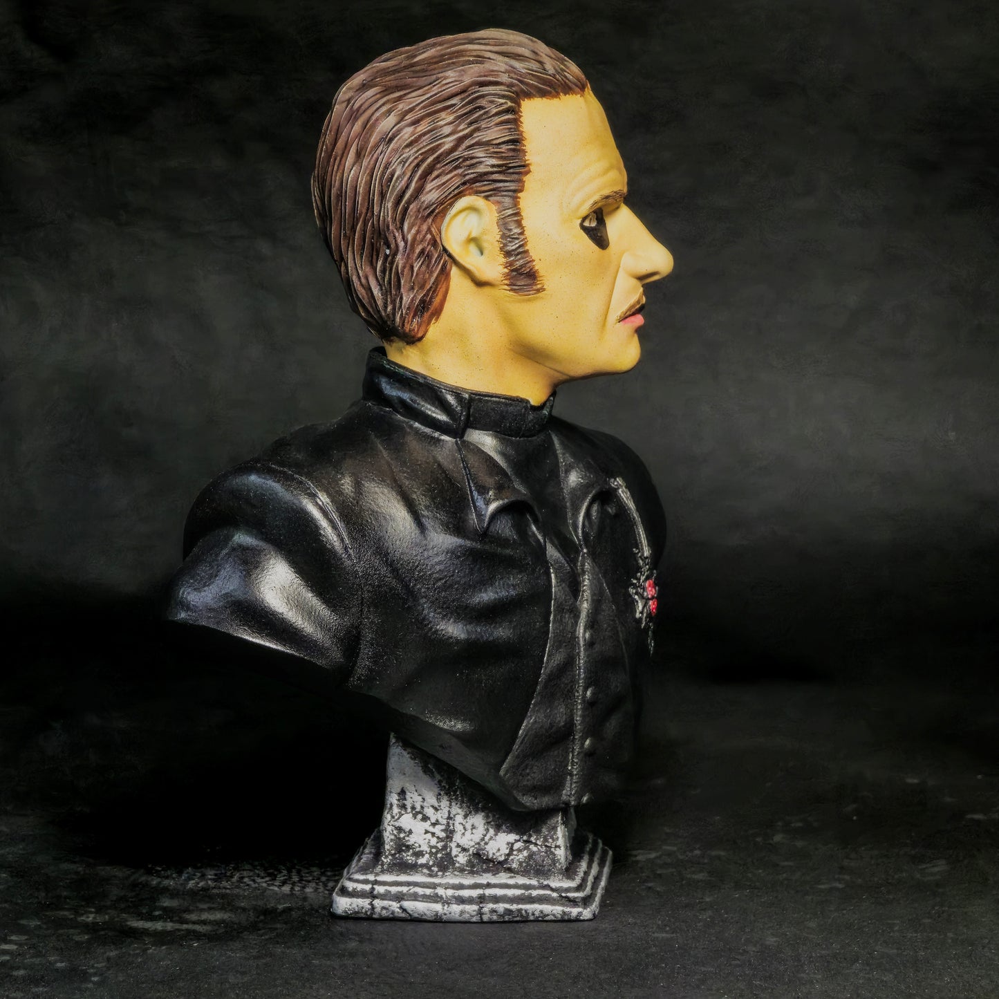 Cardinal Copia Black suit Bust