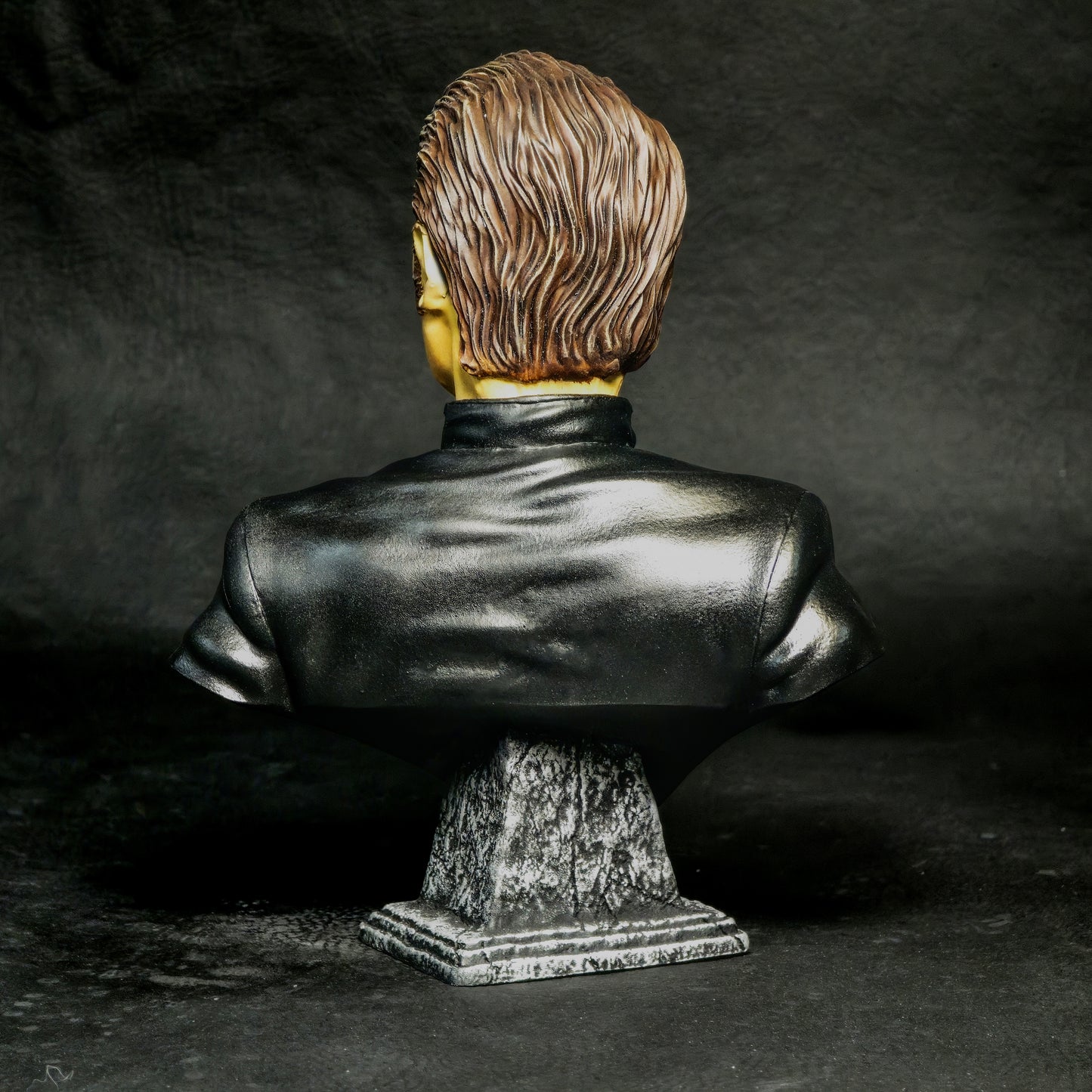 Cardinal Copia Black suit Bust