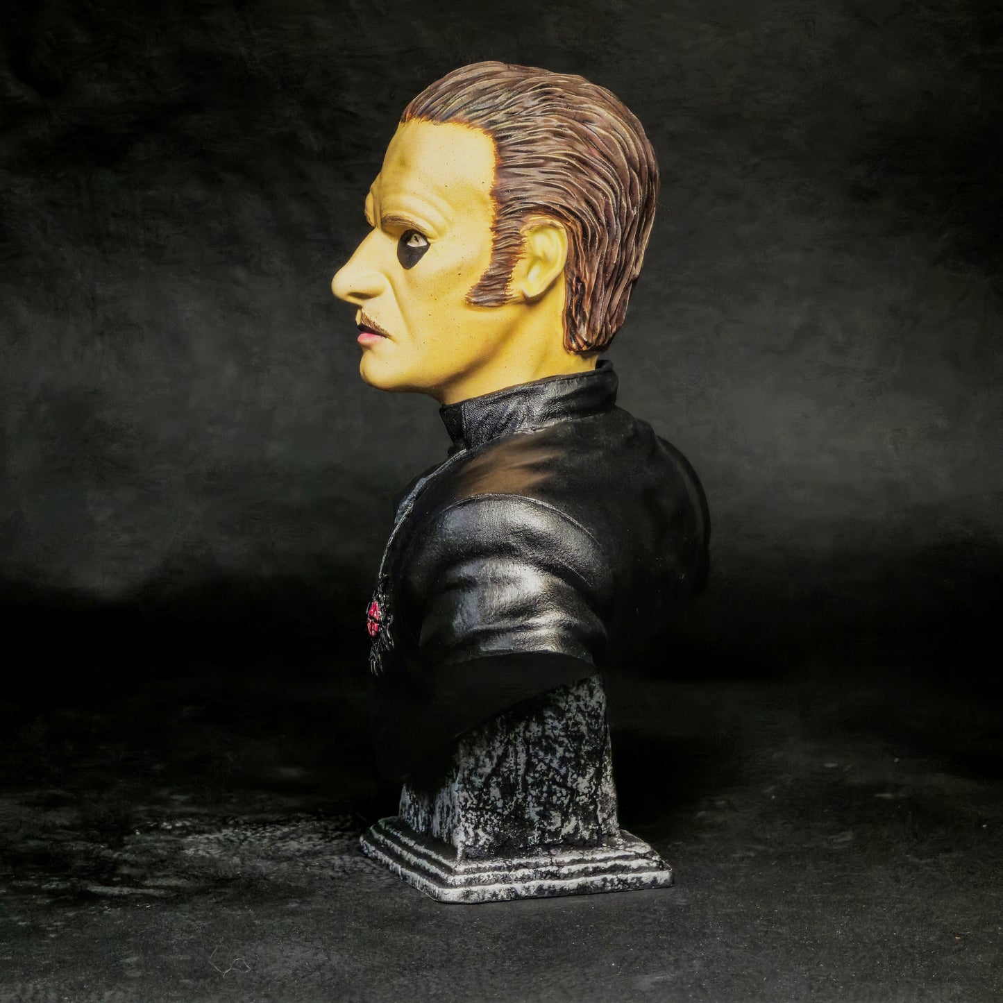 Cardinal Copia Black suit Bust