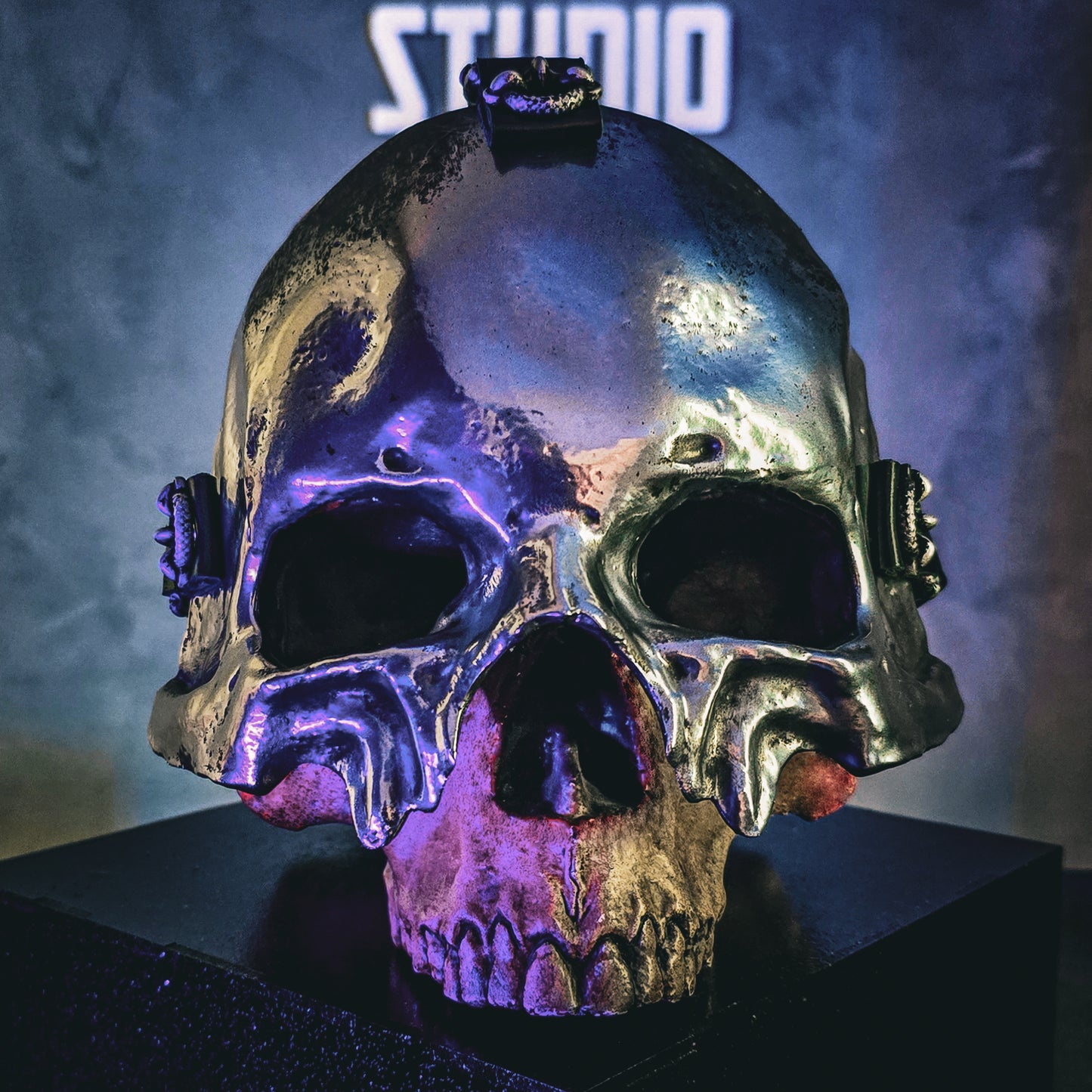 Papa V Perpetua Mask