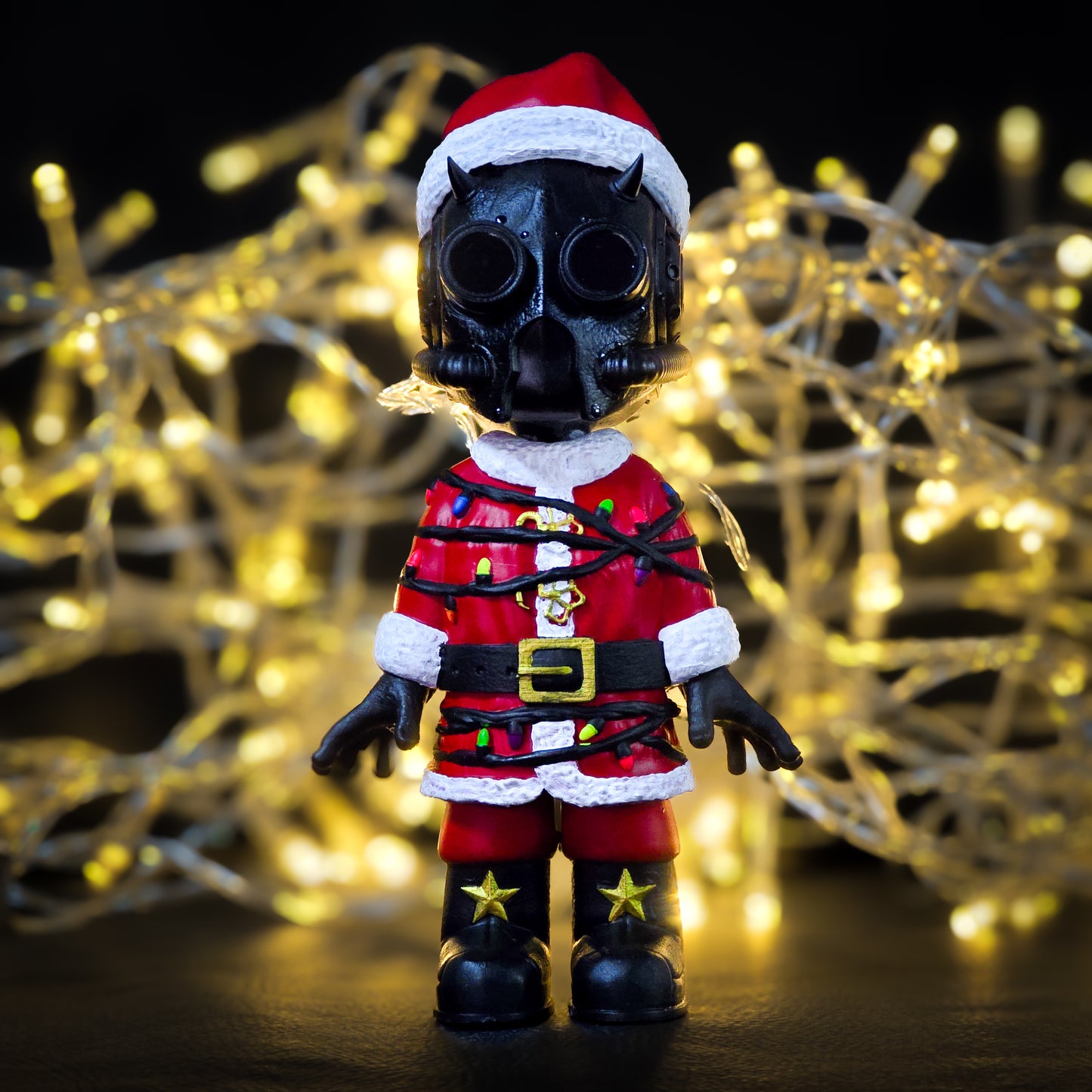 Christmas Ghoul Figure [Limited to 60 pieces]