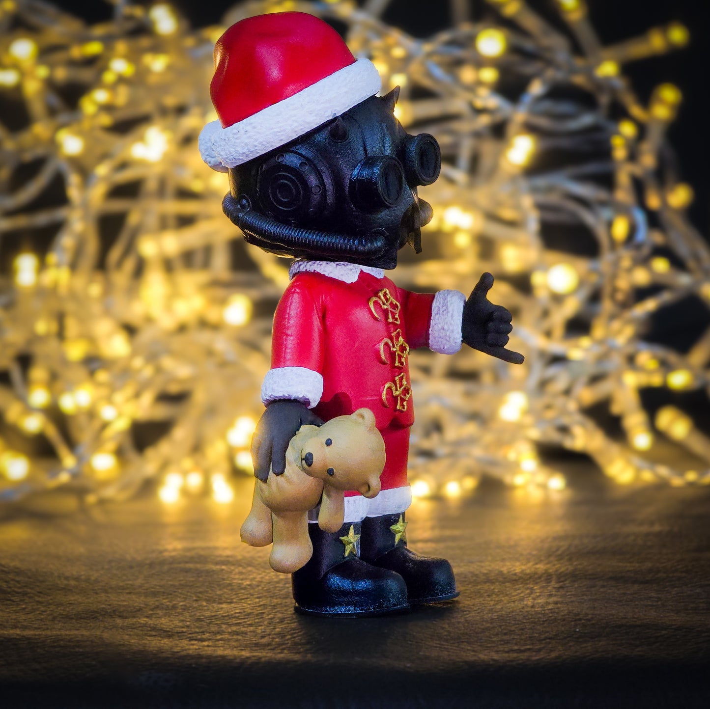 Christmas Ghoul Figure [Limited to 60 pieces]